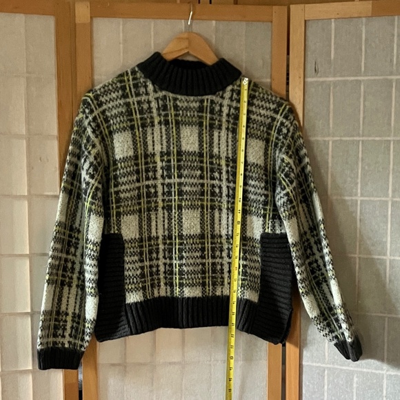 Classic Plaid Sweater Grey, Yellow, and White - Picture 11 of 14